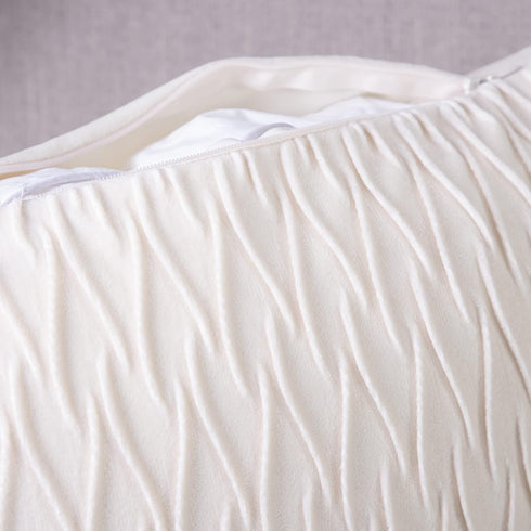 MADIZZ Set of 2 Super Soft Velvet Decorative Throw Pillow Covers, 22x22 inch White Square Cushion Case for Sofa