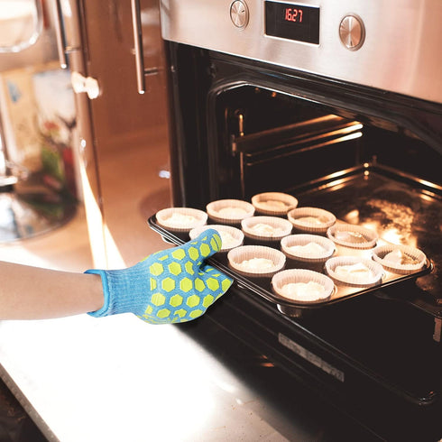 J H Heat Resistant Oven Gloves, EN407 Certified 932 °F, Sky-Blue Shell with Yellow Silicone Coating