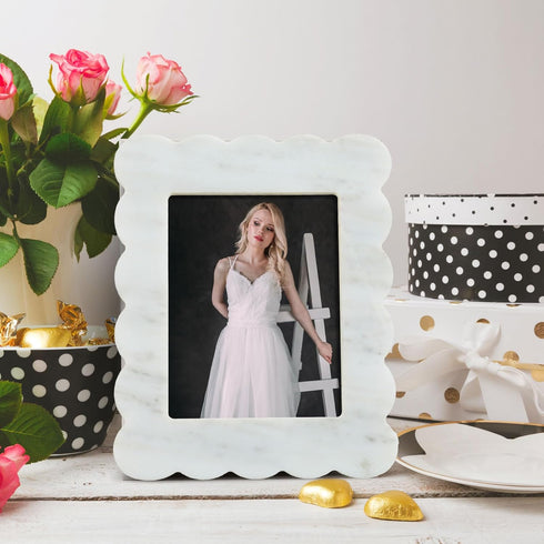 Home(5 7 Inches) Yalikop Scalloped Marble Picture Frame Display Photos Tabletop Display White Frame Home Picture