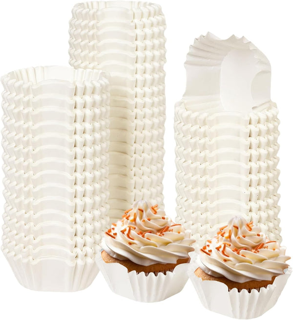 qiqee 500pcs White Square Cupcake Liners, No Smell Food Grade Baking Cups (Standard Size)