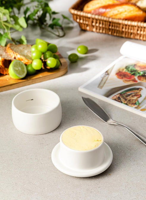 French Butter Crock with Lid, White Porcelain Butter Keeper with Waterline for Fresh Soft Butter without Refrigeration