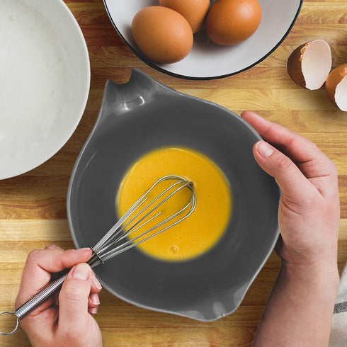 Glad Mixing Bowl with Handle – 3 Quart | Heavy Duty Plastic with Pour Spout and Non-Slip Base | Dishwasher Safe Kitchen Supplies for Cooking and Baking, Grey by Glad
