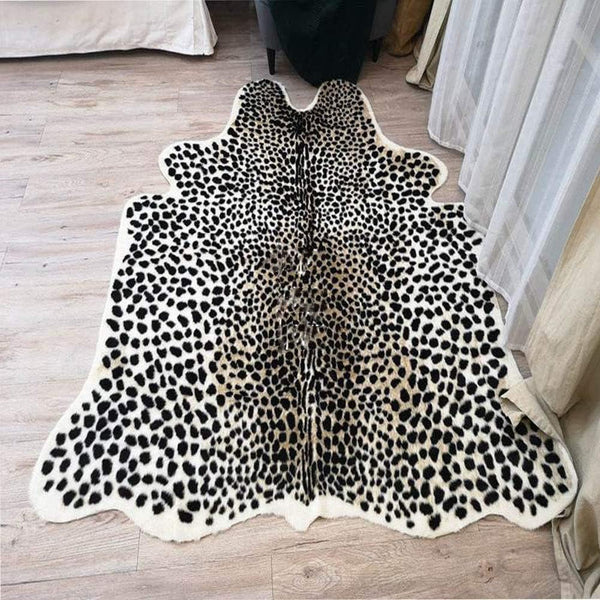 Leopard Print Rug, Faux Fur Cheetah Carpet for Office, Living Room, Bedroom, Non-Slip Home Decor 40x37 Inch
