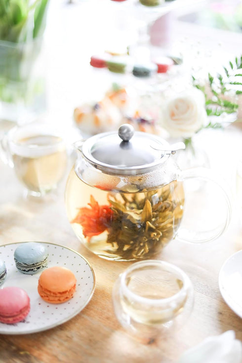 Teabloom All-in-One Glass Teapot and Tea Kettle – Heatproof Borosilicate Glass Tea Maker with Removable Stainless Steel Loose Tea Infuser – Classica Stovetop Tea Pot (40 oz / 1200 ml) by Teabloom