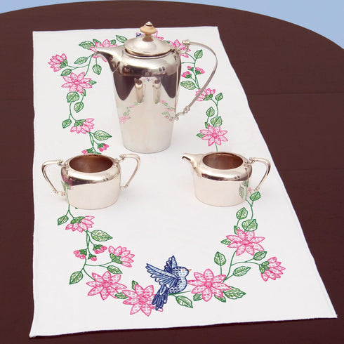 Table Runner Birds by Jack Dempsey