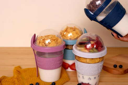 4 Pack 20 oz Set 4 Salda Breakfast On the Go Cups, Take and Go Yogurt Cup with Topping Cereal Cup with spoon, Overnight