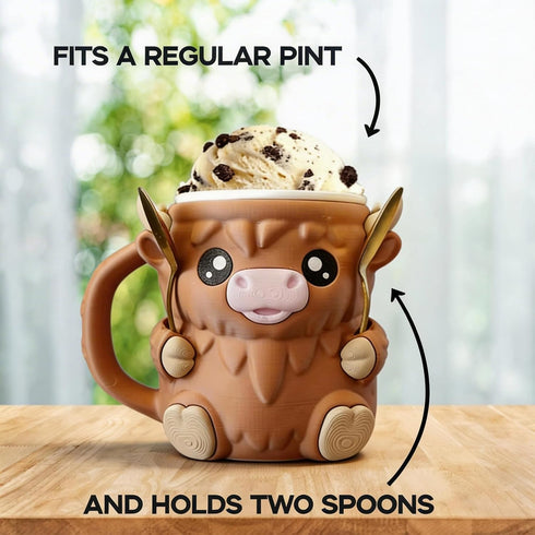 FUNKY WIZARD 16 oz Highland Cow Ice Cream Pint Holder with Hoof Slots to Hold Your Spoon, for Pints, Leak-Proof