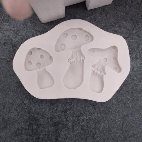 White Mushroom Silicone Mold Chocolate Candy Clay Mold For Diy Dessert Crystal Ice Mold Handmade Cupcake Decor Baking Tool Mushroom Silicone Mold,Bakeware by Enyolidimk