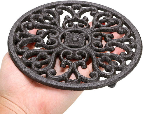 Sumnacon 2Pcs Round Cast Iron Trivets, 6.7 Inch Heat Resistant Iron Holders for Hot Dish, Rustic Kitchen Dining Table