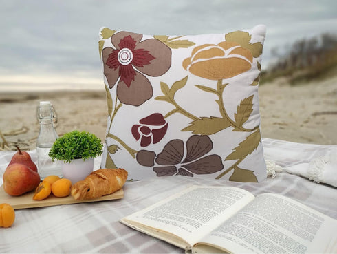 Aitliving 18X18 1PC County Throw Couch Pillow Cover Retro Floral Traditional Appliqud Accent Cotton Slub Satin
