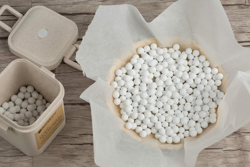 Ceramic Pie Weights, Natural Baking Beans with Wheat Straw Container, 2.2Lb | 1000g