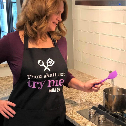 Cooking Apron for Mom with Spatula and Gift Box, Funny Kitchen Apron with 3 Pockets, Mother's Day Gift (Thou Shalt Not