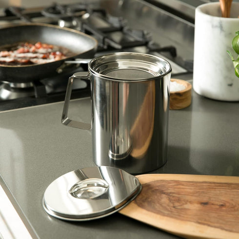 RSVP International Endurance Stainless Steel Fryer's Friend Pot Can, 6 Cup, Includes Mesh Strainer