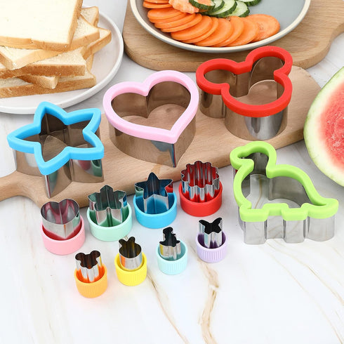 Elfkitwang Sandwich Cookie Cutters Set, Dinosaur, Heart, Star, Mouse, Sandwich Knife, Food Grade Cookie Mould (12 Pcs)