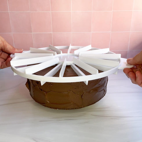 Ateco Cake Portion Marker, 10 or 12 Slices, for Cakes Up To 16-Inches Diameter