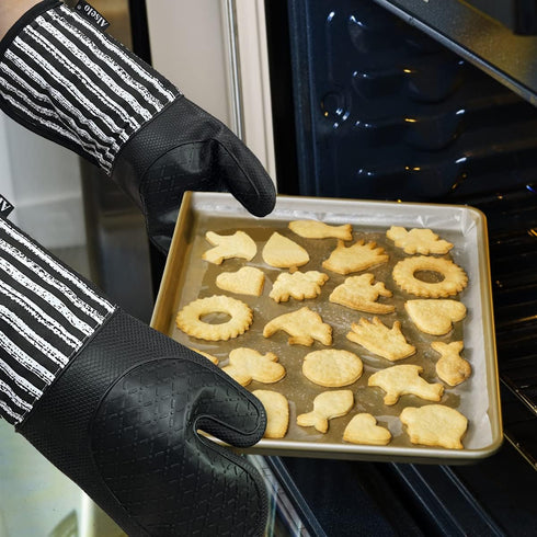 Silicone Oven Mitts - Heat Resistant 932?, Set of 2 Extra Long Kitchen Mittens with Soft Cotton Terry Lining