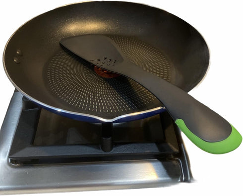 Kitchen Utensil 5 in 1 Multifunctional Nonstick Cutter, Turner, Colander, Soup Spoon, Spatula in Green