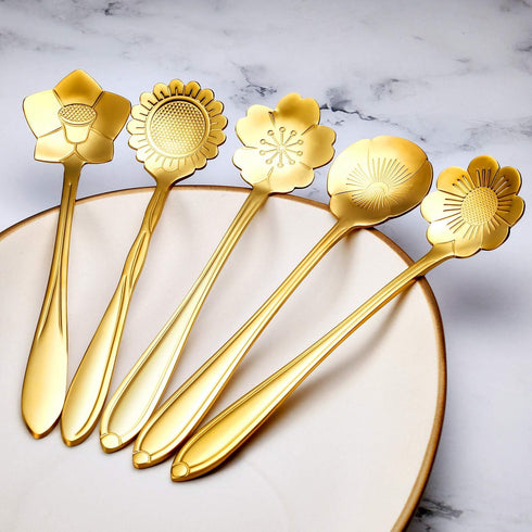 Chengu 8 Pieces Flower Coffee Tea Spoons Stainless Steel Sugar Spoons Set, 8 Different Patterns (Gold)