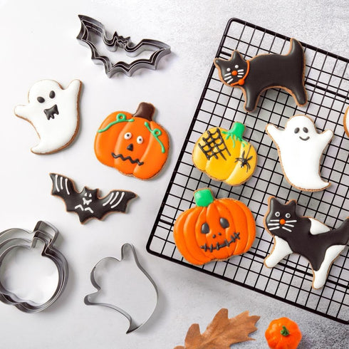 Halloween Cookie Cutters Set, 12 Pieces Stainless Steel Shapes for Pumpkin, Ghost, Bat, and Cat Cookies