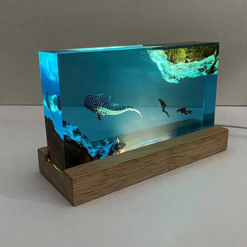 Simulated Ocean Landscape Whale Shark Diver Night Light, Handmade Resin Solid Wood Art Decor for Home Decoration