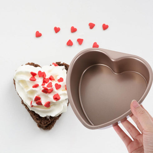 BESTOYARD 6 Inch Heart Cake Pan, Stainless Steel Non-Stick Cheesecake Baking Mold with Removable Bottom for Weddings