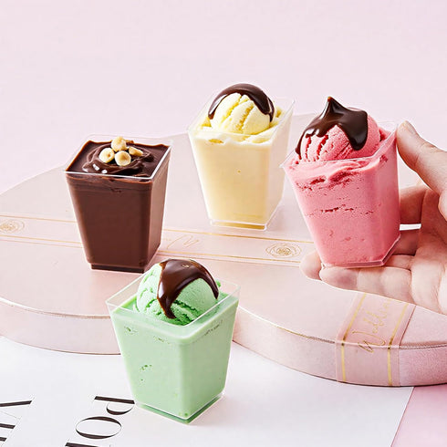 50 Pack 5 oz Rouceyxin Plastic Dessert Cups with Lids and Spoons, Yogurt Parfait Appetizer Cup with Lids for Party