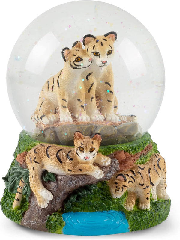 Elanze Designs Endangered Clouded Leopard 100MM Glitter Water Wind Up Musical Snow Globe, Plays Tune