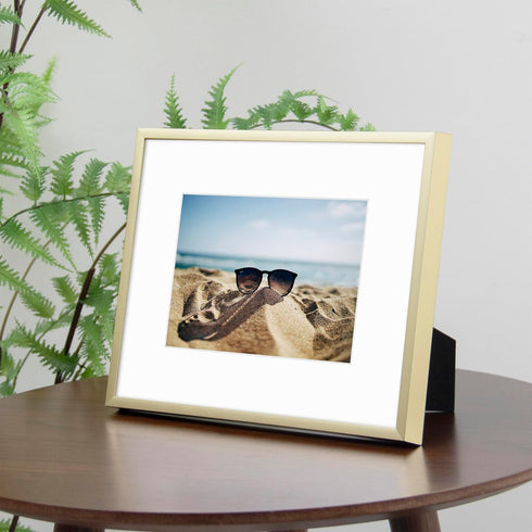 Frametory 8x10 Gold Aluminum Picture Frame - Set of 1, Ideal for 5x7 Photos with Mat or 8x10 Without Mat