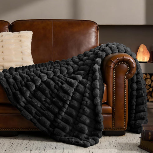 BEDELITE Faux Fur Black Throw Blanket for Couch - Super Soft &