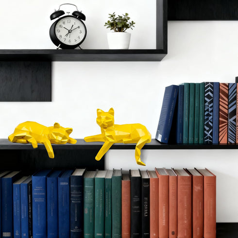 Set 2 Mrlikale Bookshelf Decor Cat Statue, Modern Geometric Cat Figurines for Living Room Office Shelves Coffee Table