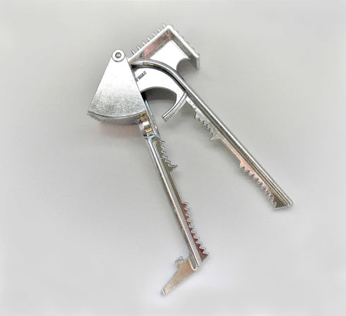 Tredoni Aluminium Big Garlic Press Masher with Head-Cleaner, Olive Pitter, Nutcracker & Meat Tenderizer