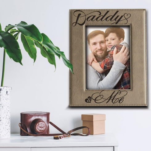 BELLA BUSTA Engraved Picture Frame, Daddy and Me Theme, 5 x 7 Vertical Keepsake for Father's Day