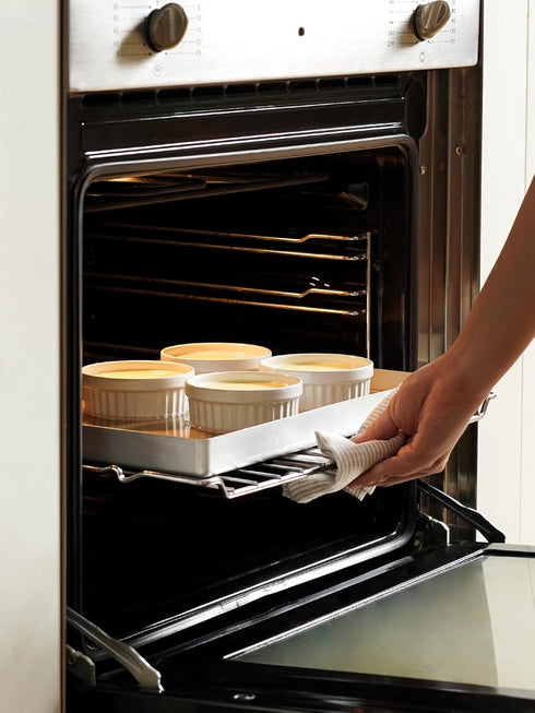 LE TAUCI Ramekins - 4 OZ Oven Safe, Creme Brulee Ramekins, Pudding Custard Cups, Set of 6, White