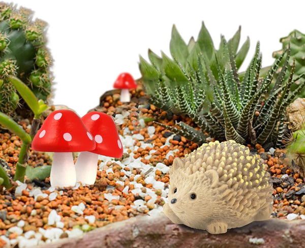 CooBigo 6 Pack Resin Hedgehogs & Wood Mushroom Sculpture, Fairy Wild Garden