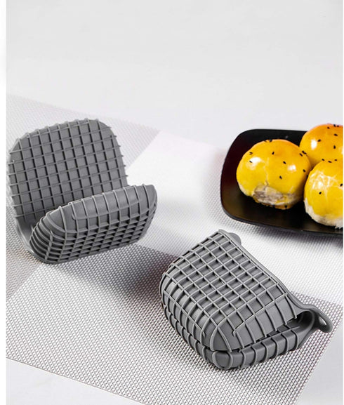 Mini Silicone Oven Mitts Set - Heat Insulation Oven Gloves for Cooking and Baking, Protecting Fingers - Square-Gray