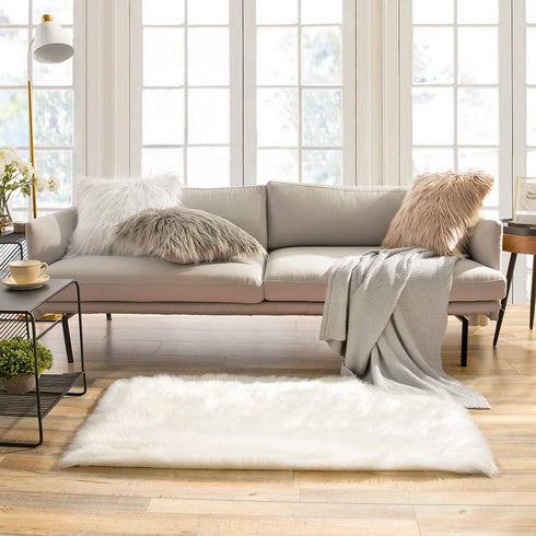 Ashler Faux Fur Rug, Ultra Soft 2.2 x 4 Feet Rectangle, White Fuzzy Shaggy Area Rug for Bedroom, Kids Room, Living Room