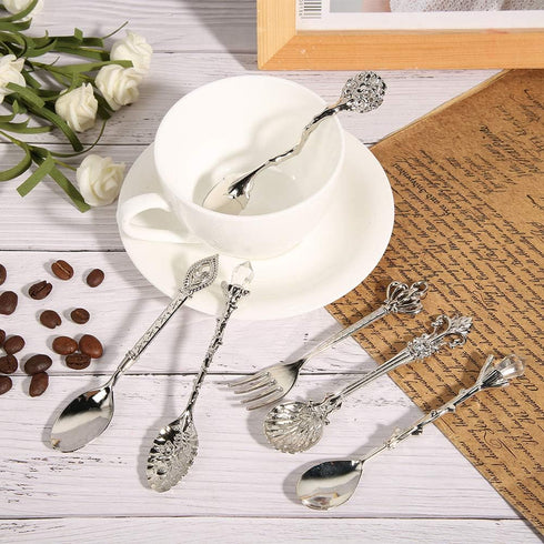 Fdit 6Pcs Vintage Carved Coffee Spoon Set, Retro Zinc Alloy Dessert Cutlery for Kitchen (Silver)
