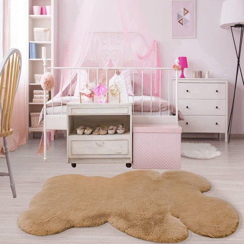 4.6x6 ft Bear Soft Fluffy Large Rug, Shaggy Faux Sheepskin Fur Rug Fuzzy Shag Area Rug Cute Plush Carpet for Nursery