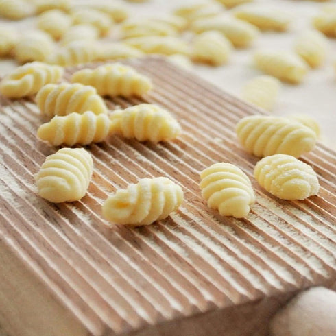 8" 5" Cuisinox Wooden Gnocchi and Cavatelli Pasta Board, Beachwood, x