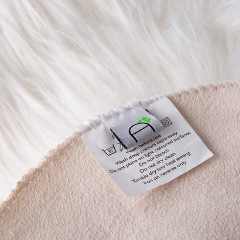 Ashler Faux Fur Rug, Ultra Soft 2.2 x 4 Feet Rectangle, White Fuzzy Shaggy Area Rug for Bedroom, Kids Room, Living Room