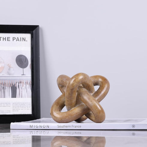 DOVDOV Wood-Toned Knot Sculpture, Triple-Knot Statue, Wood-Toned Home Decor, Ideal for accenting Rustic-Style Coffee