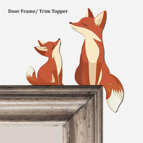 2 8 inches ZEARPT Cute Wooden Foxes Door Topper Home Frame Decor Little Fox Door Corner Thanksgiving Gift for Mom/Dad
