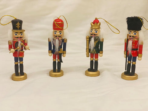 Kurt Adler C6148 4-Piece Wooden Nutcracker Ornament Box Set, 5-Inch
