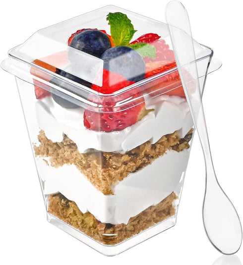 Zezzxu 50 Pack 5 oz Plastic Dessert Cups with Lids and Spoons,