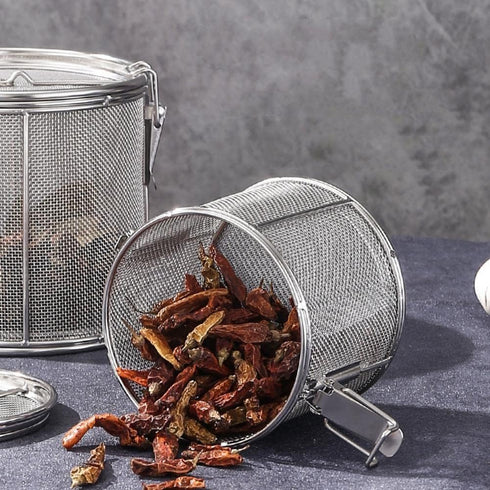 AUNMAS Stainless Steel Tea Ball Strainer, 4.7 Inch Infusion Basket for Loose Leaf Tea and Soup Seasonings
