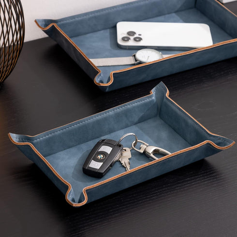 Set 2 Navaris Faux Leather Tray - Valet Organizer Trays for Bedside Table Desk with Dividers- Store Keys, Change