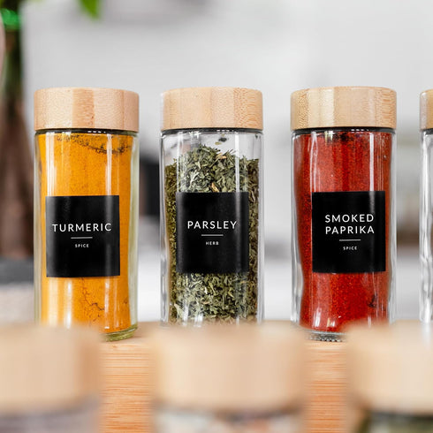 24PK Set 4oz, 374 SAVVY & SORTED Glass Spice Jars with Label, Round Bamboo Jar Spices Spice Labels, Pepper Grinder