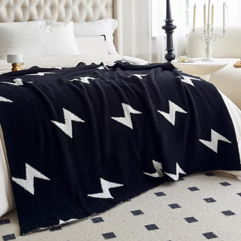 50x60 NIDITW Black Lightning Bolt Throw Blanket Ultra Soft Microfiber Fleece Lightweight Knit All Season Blanket