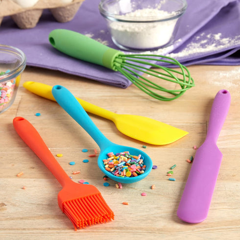 C.R. Gibson Kids in The Kitchen Silicone Utensil Set, Oil Brush, Spoon, Whisk, Long Spatula, Multicolor