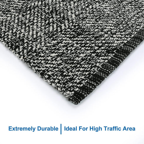 LEEVAN 2'x3' Black Washable Bathroom Rug, Modern Reversible Cotton Entryway Mat for Kitchen and Laundry Room